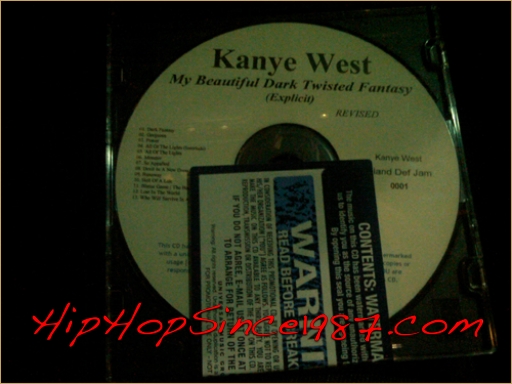 20101029-KANYEwtmk Kanye West Finishes Album  