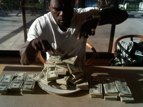 1-e1288730286108 50 Cent Twitpics How Rich He Is  