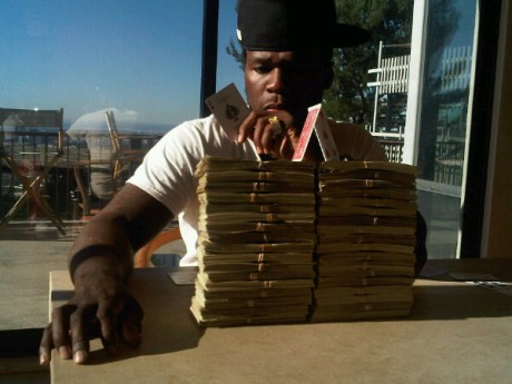 2-e1288730981221 50 Cent Twitpics How Rich He Is  