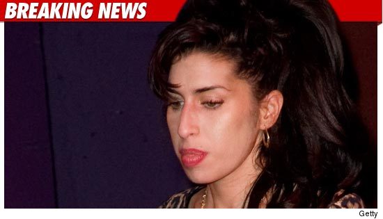 0722-amy-bn-credit BREAKING NEWS!!!!! Amy Winehouse Found Dead  
