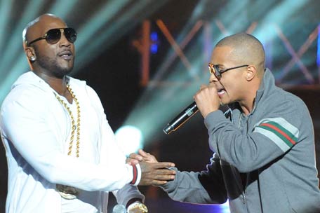 young-jeezy-t.i.-2011-bet-hip-hop-awards-performance T.I. & Young Jeezy Dropping a Joint Album Similar To Watch The Throne???  