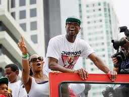 wade Miami Heat (@MiamiHeat) 2012 NBA Championship Parade (Full Video) via @eldorado2452  