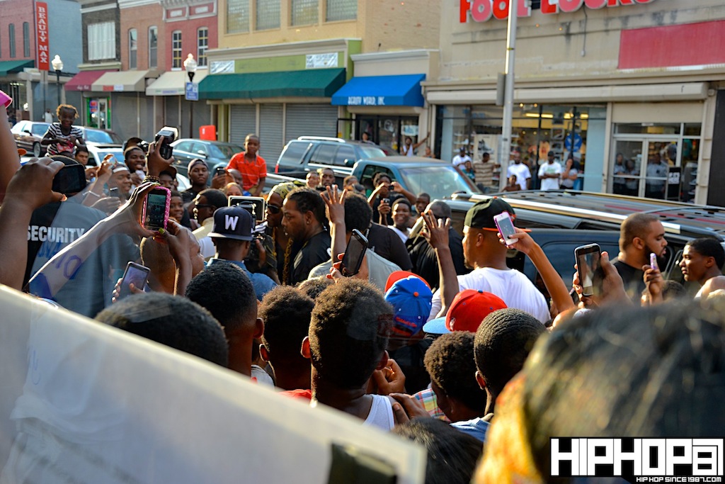 2-Chainz-x-DTLR-Baltimore-8-10-2012-HHS1987-3 2 Chainz - Based on a TRU Story DTLR Baltimore In-Store Signing (Photos)  