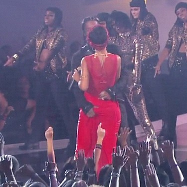 asap-rocky-grabs-rihanna-ass-at-the-2012-mtv-vmas-HHS1987-2012 ASAP Rocky Grabs Rihanna Ass At The 2012 MTV VMAs  
