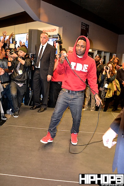 Kendrick-Lamar-Best-Buy-NYC-In-Store-10-23-12-11 Kendrick Lamar Best Buy NYC In-Store 10/23/12 (Photos)  