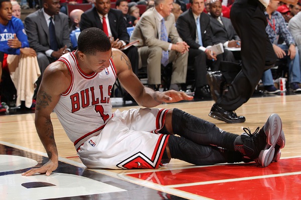 derrickrose Ain't This Some Bull: D.Rose Willing To Miss Entire Year  